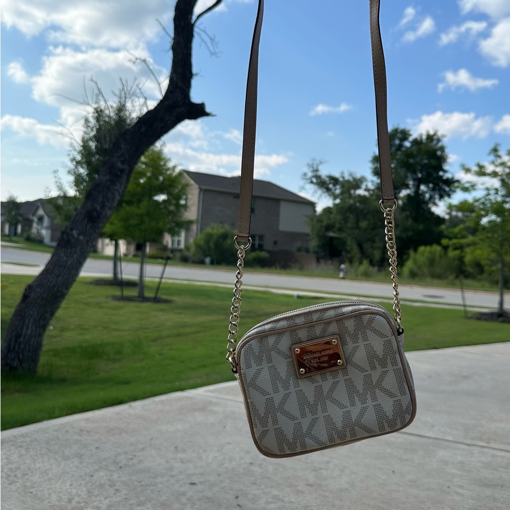 Michael Kors Cross body